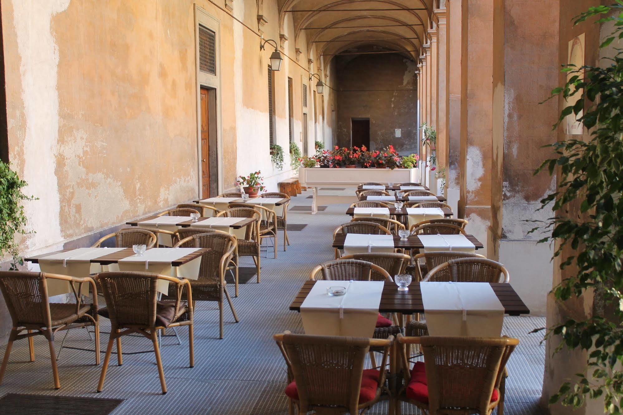 Hotel La Meridiana アックイテルメ エクステリア 写真